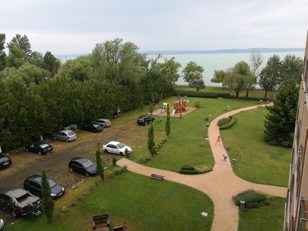 Hanga Apartman Siófok Buitenkant foto
